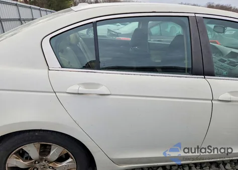 2010 Honda Accord Exl z USA, uszkodzony, nr VIN 1HGCP2F80AA053201